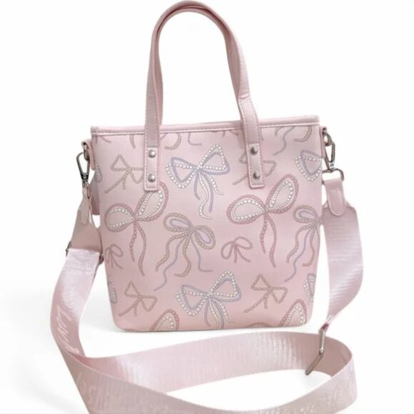 Betsey Johnson LB Lara Coquette Bows Small Blush Tote Bag PomPom Heart Charm NWT - Picture 3 of 11